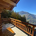Les Brantes, Refuge Atypique A شاليه